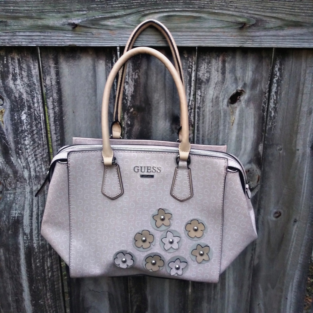 Guess Light Pink Flower Handbag - Picture 1 of 6